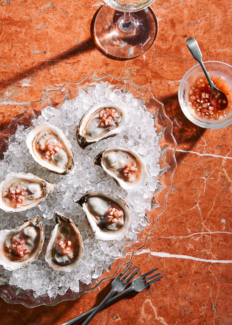 Oysters-Mignonette-Marble-Crystal-Food-Photographer-Crushed-Ice